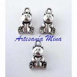 Colgante charm oso 16 x 10 mm