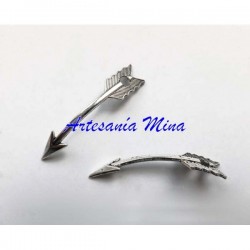 Colgante flecha 35 x 7 mm