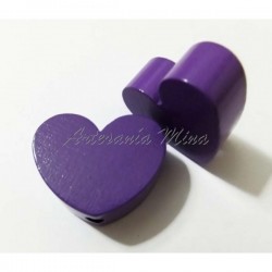 Corazón de madera morado...