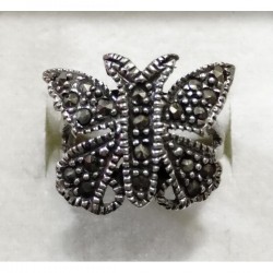 Anillo mariposa circonitas